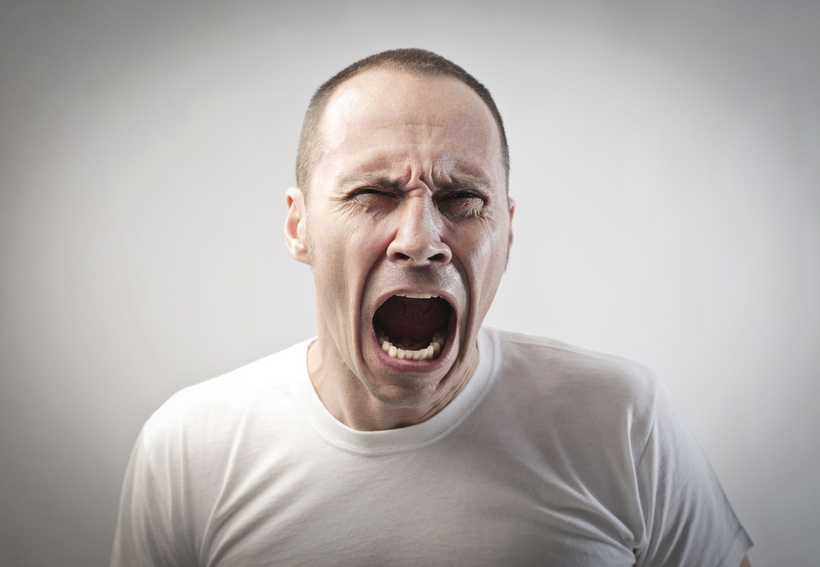 bigstock-Angry-man-screaming-32404904.jpg